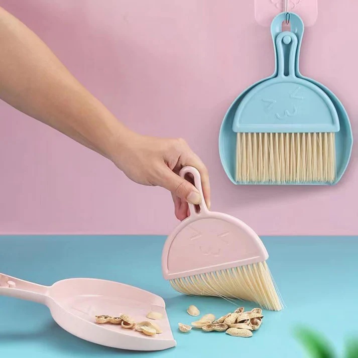 Quick-Clean Mini Dustpan - Image 2