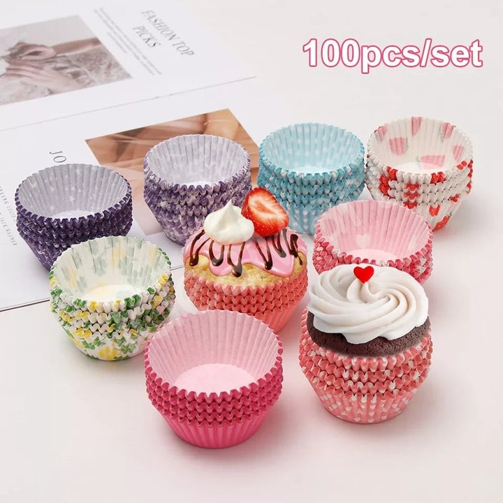 paper-cups-for-cake-100-pieces-product-image