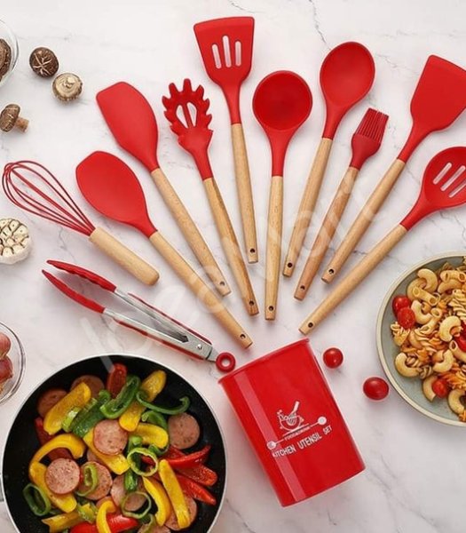 non-stick-cookware-laddle-and-kitchen-set-product-image