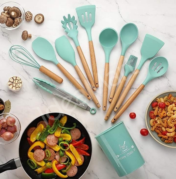 non-stick-cookware-laddle-and-kitchen-set-product-image