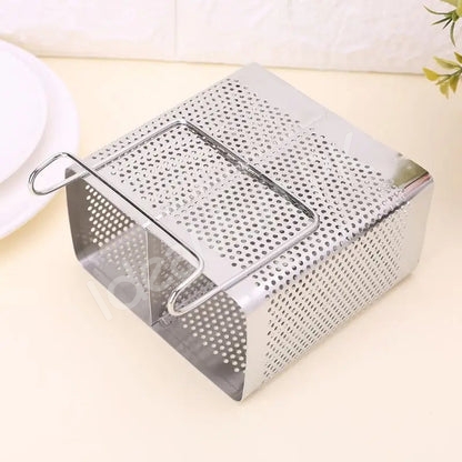 stainless-steel-cutlery-holder-with-hanging-option-product-image