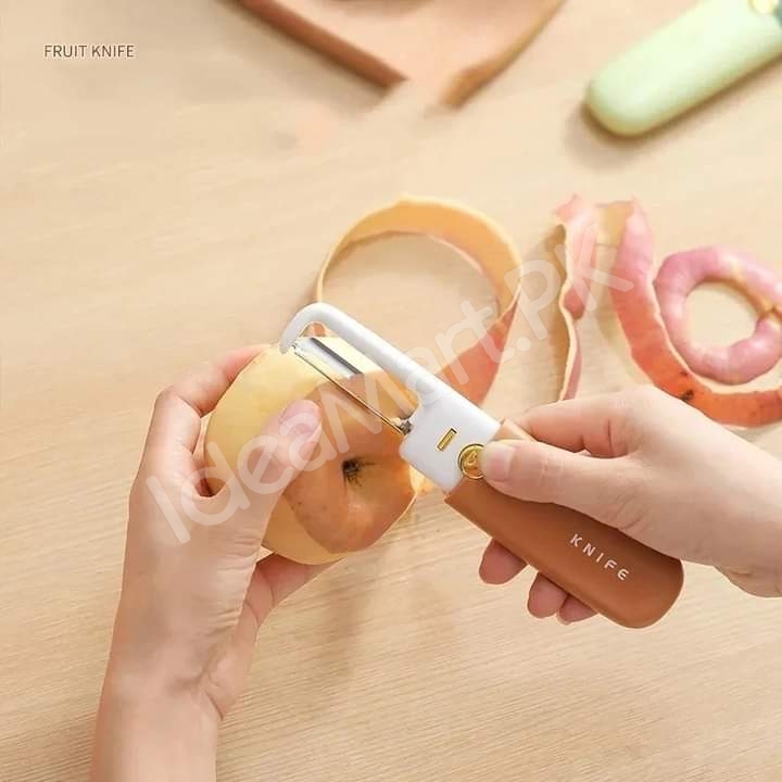 2-in-1-stainless-steel-fruit-vegetable-peeler-with-dual-blades-cover-for-kitchen-or-travel-use-product-image