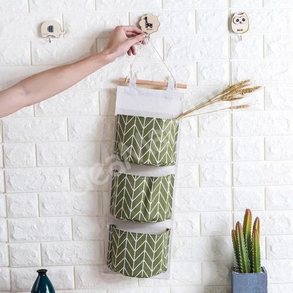 waterproof-cotton-3-pocket-wall-hanging-storage-bag-for-accessories-product-image