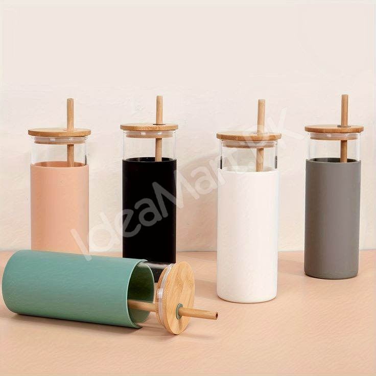 drinking-bottle-550ml-glass-with-wood-lid-straw-silicone-sleeve-for-juice-yogurt-product-image