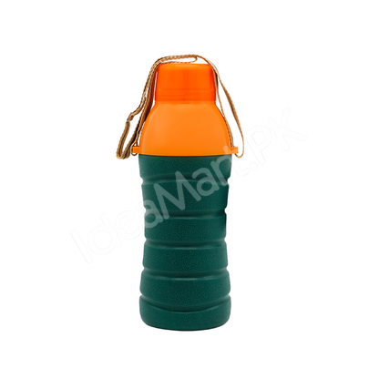 1300ml-plastic-bingo-water-bottle-with-twist-lock-lid-long-handle-product-image