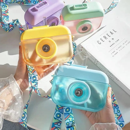 camera-shape-watter-bottle-400ml-with-straw-long-handle-product-image