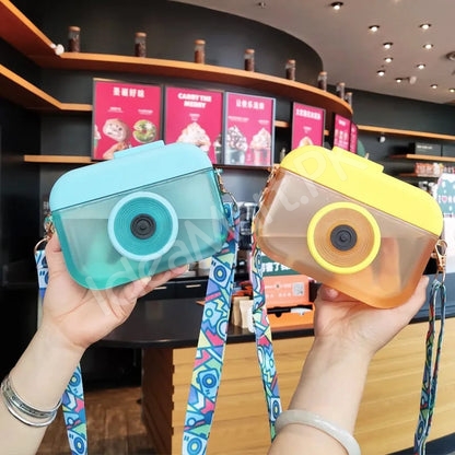 camera-shape-watter-bottle-400ml-with-straw-long-handle-product-image