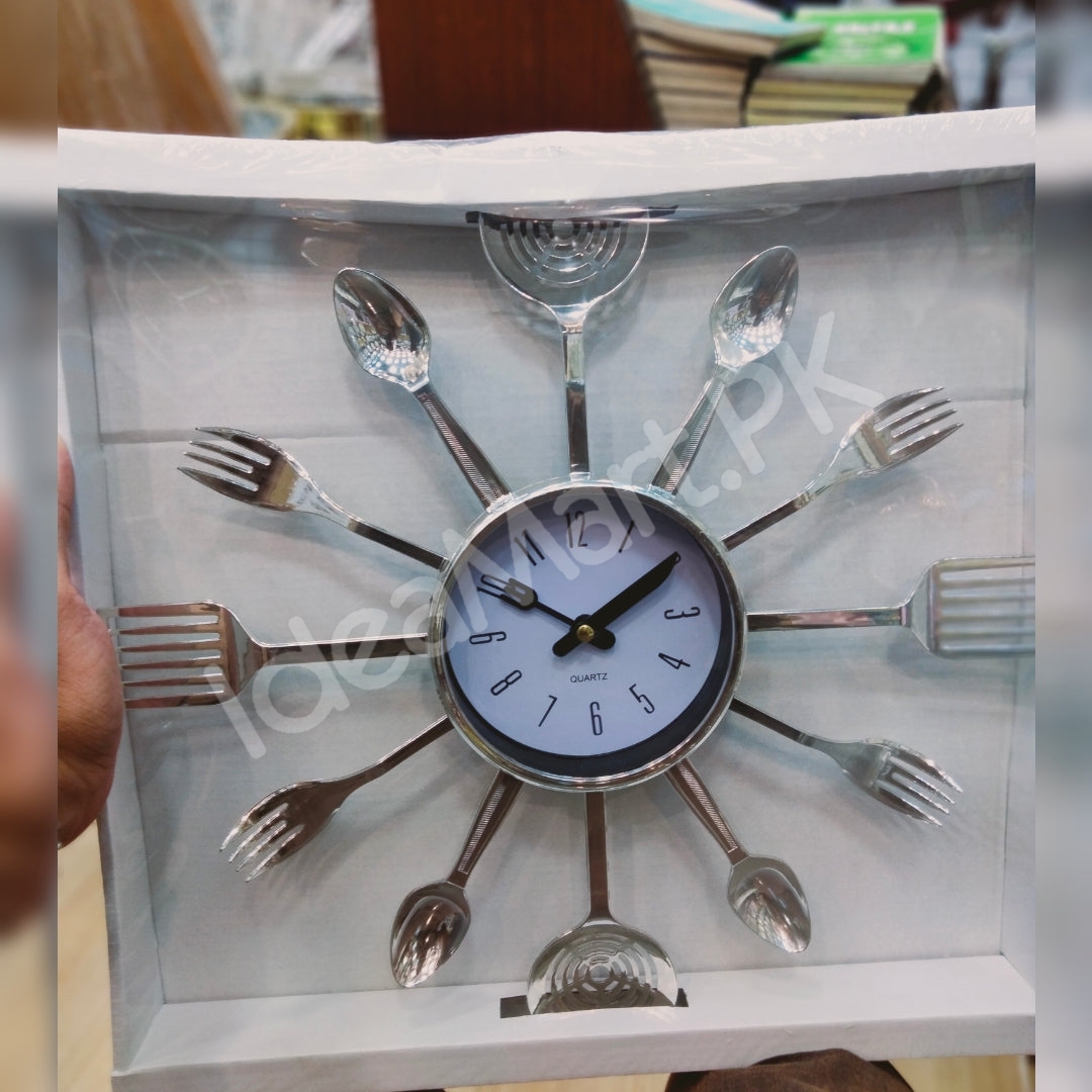 plastic-spoon-fork-shape-wall-clock-for-kitchen-dinning-decor-product-image