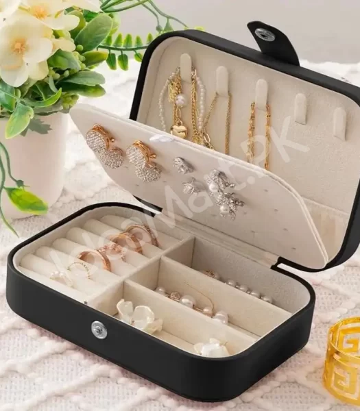 double-layer-travel-leather-pocket-jewellery-organizer-product-image