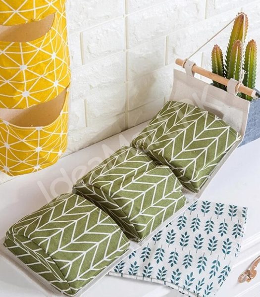 wall-hanging-fabric-storage-organizer-with-3-tier-pockets-and-wooden-rod-product-image