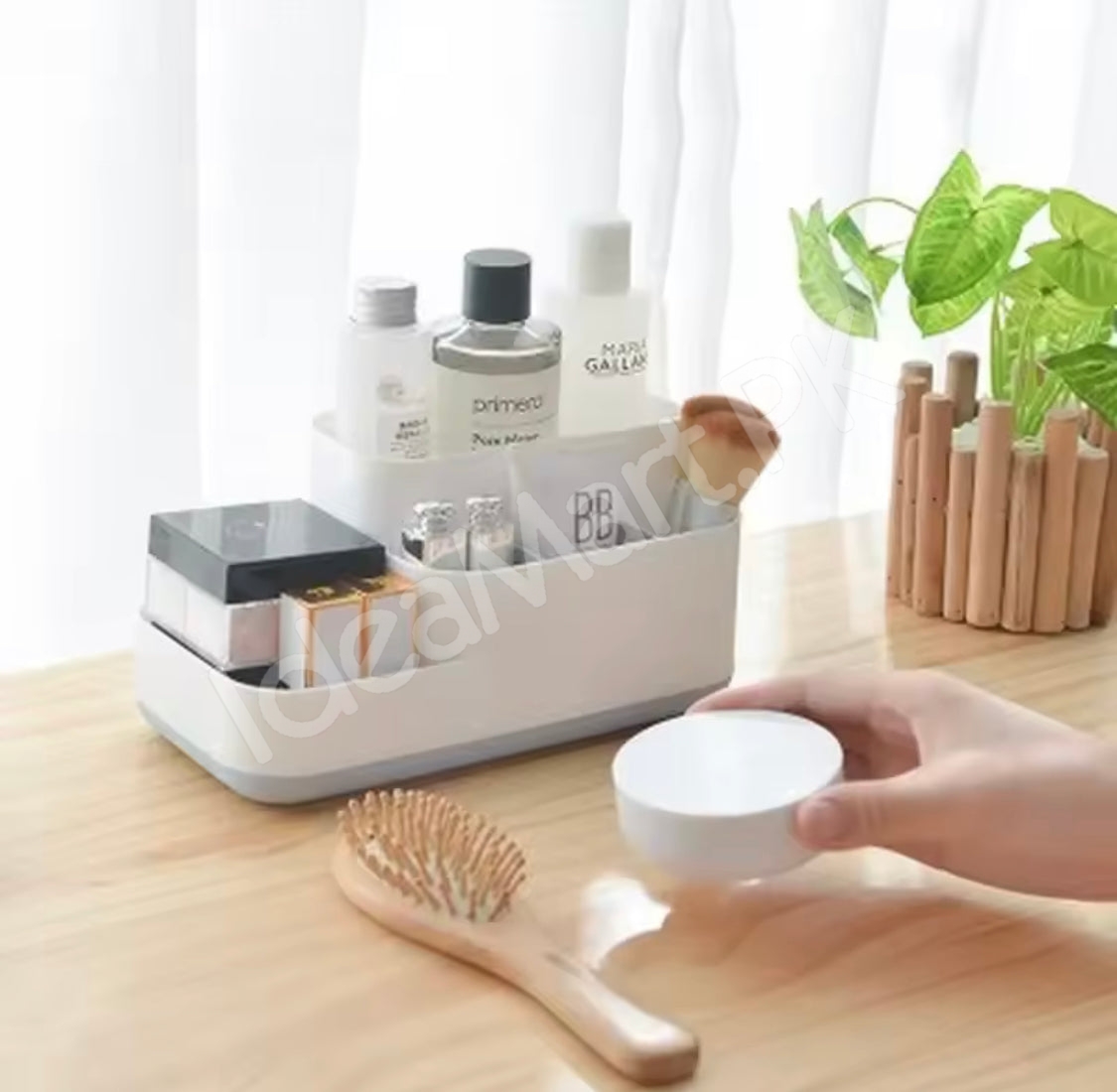 5-compartment-makeup-organizer-caddy-desktop-vanity-storage-box-for-lipstick-brushes-skincare-cosmetics-product-image