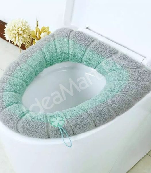 washable-reusable-plush-toilet-seat-cover-cushion-pad-with-zipper-closure-for-winter-warmth-and-comfort-product-image
